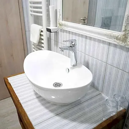 Bed & Breakfast Pajta Es Vendeghaz