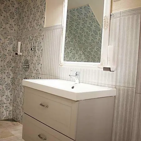 Pajta Es Vendeghaz Bed & Breakfast Szomod