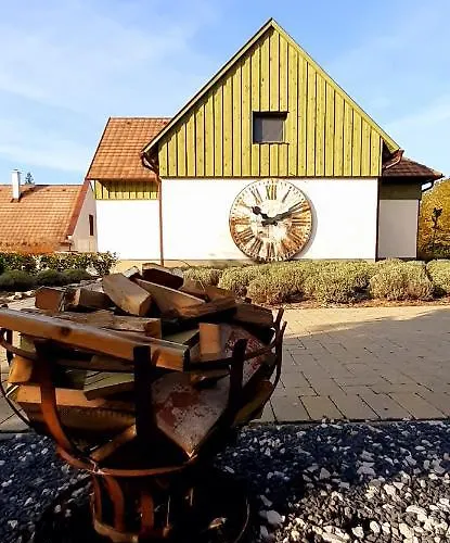 Pajta Es Vendeghaz Bed & Breakfast Szomod